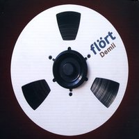 Sevmez Olaydım - Flört